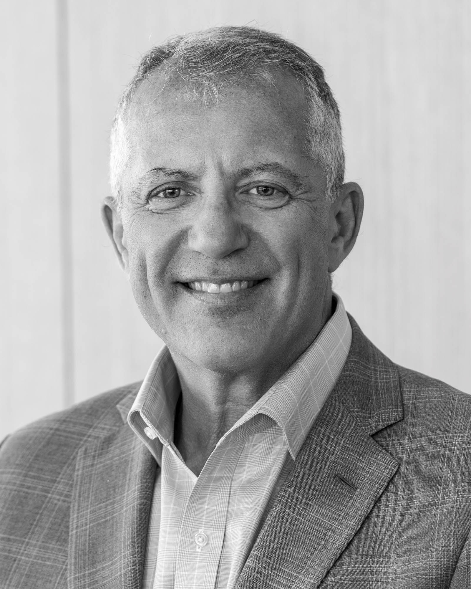 Headshot Jay Billups 024