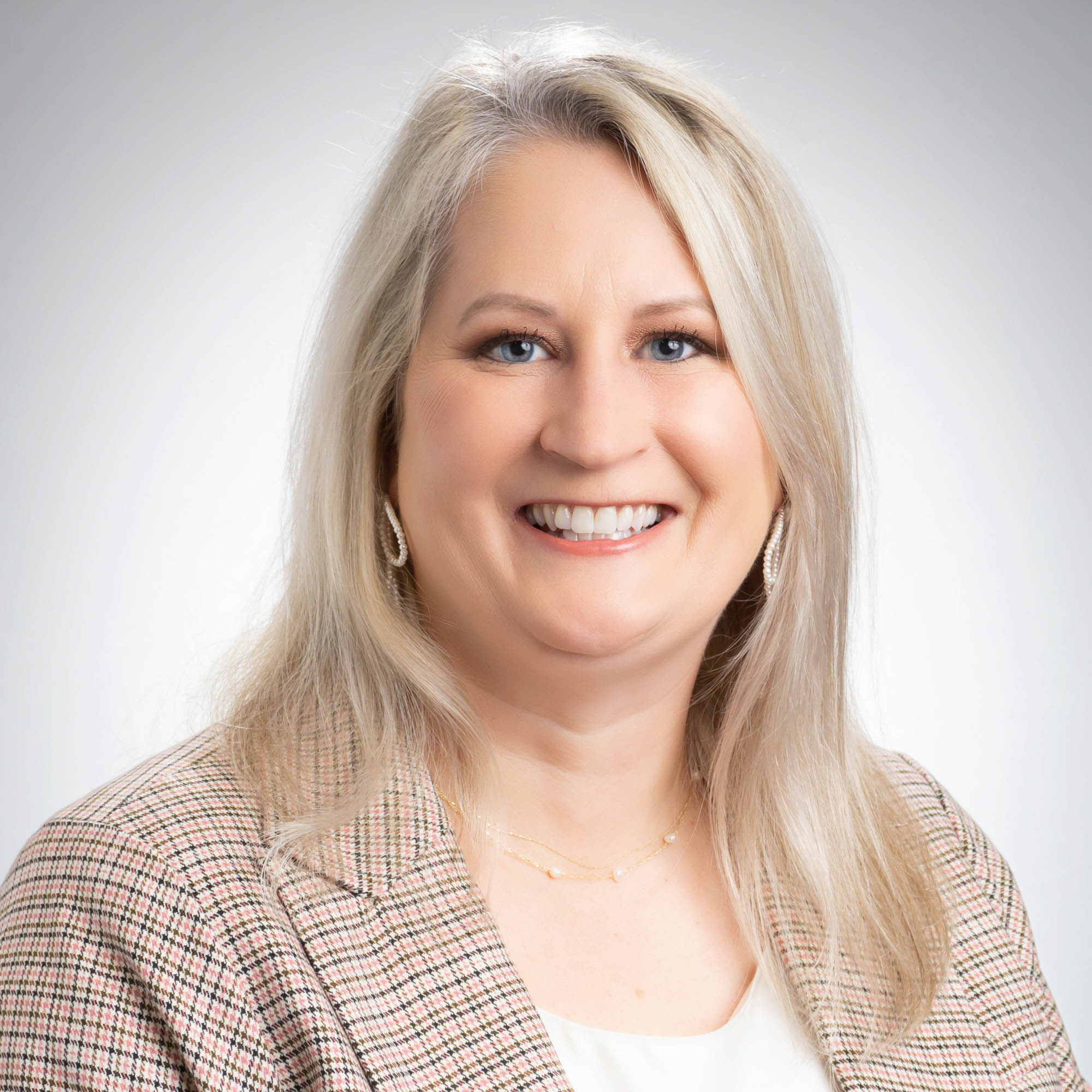 Headshot Jay Billups 048